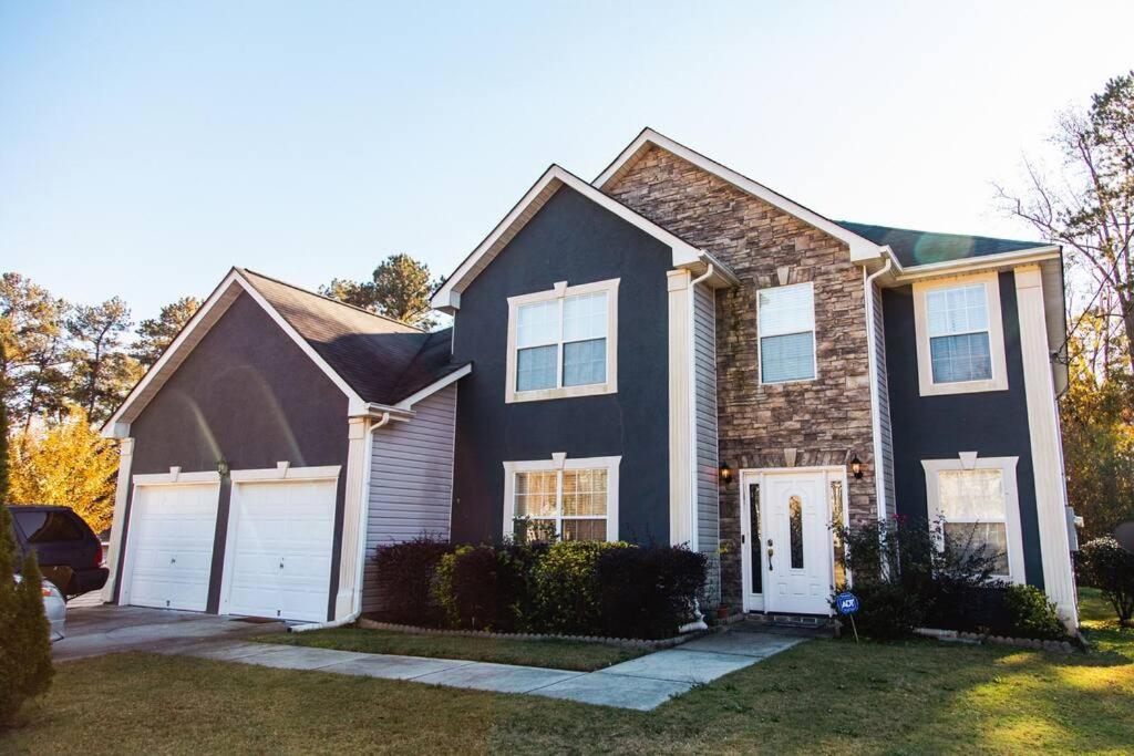 Castle Comfort Ellenwood Exterior photo